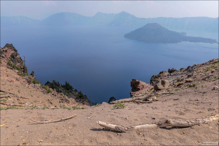 Национальный парк "Озеро Крейтер" (Crater Lake National Park), штат Орегон.
