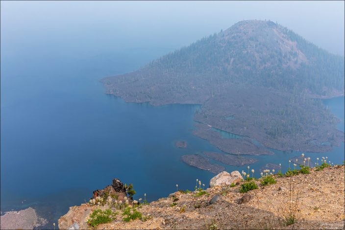 Крейтер (англ. Crater Lake) — вулканическое озеро в США, штат Орегон.