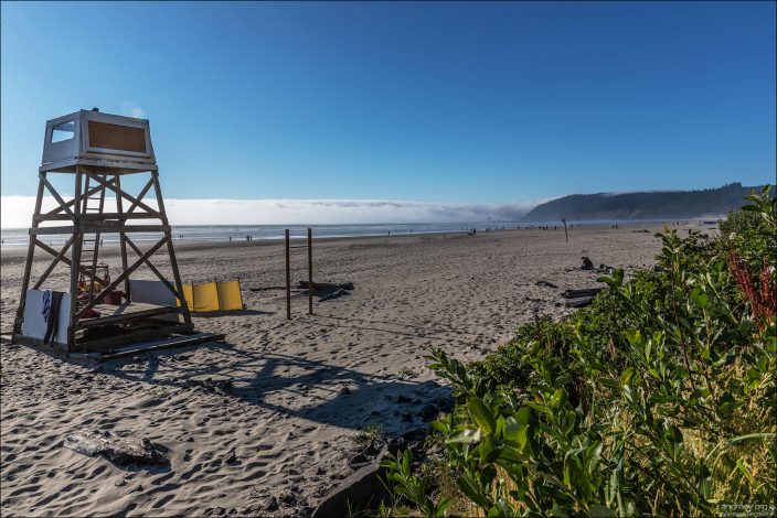 Cannon beach часто входит в рейтинг самых красивых пляжей Америки.