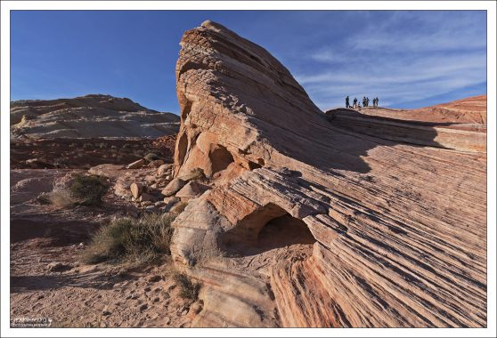 Гребень Огненной волны.