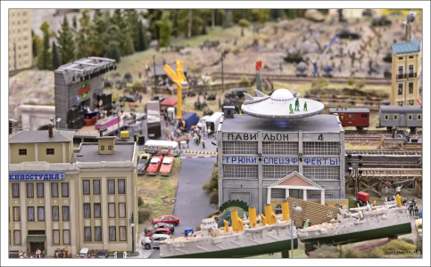 Съемочная площадка при киностудии.