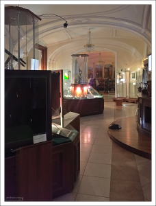 В музее оптики при университете ИТМО на Васильевском острове.