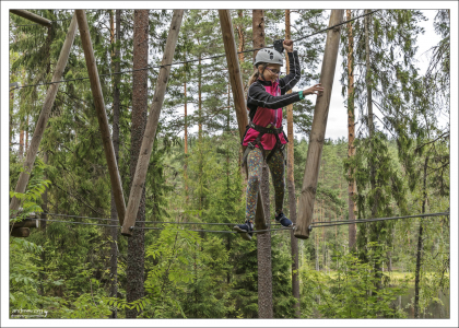 Умение держать баланс, наработанное в фигурном катании, очень помогает при прохождении трассы.