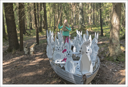 Саша опять с зайцами Деда Мазая.