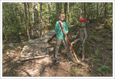 С раритетной хоккейной клюшкой "Аврора" 1987-го года.