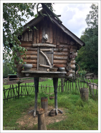 Избакурнож.