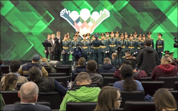 «Гимн армейских игр», исполняет Военный оркестр Министерства обороны РФ.