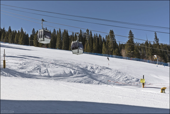 Подъемник Zephyr Express.