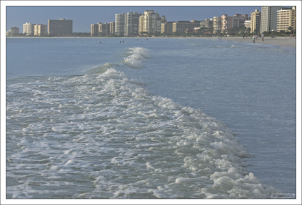 Пляж South beach на острове Марко.
