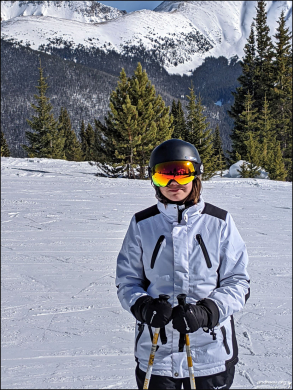 Саша получила "черный" пояс в катании.