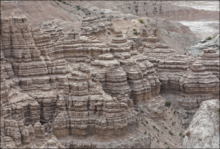 Многие горные породы в национальном парке Badlands являются остатками древних речных русел.