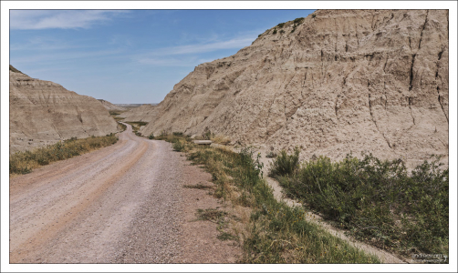 Гравийная дорога Sheep Mountain road.