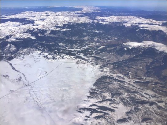 На подлете к Колорадо. Вид из самолета.