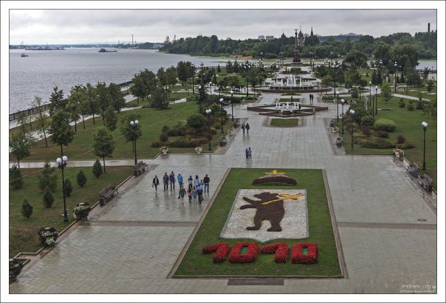 Парк "Стрелка" с высоты обзорной площадки.