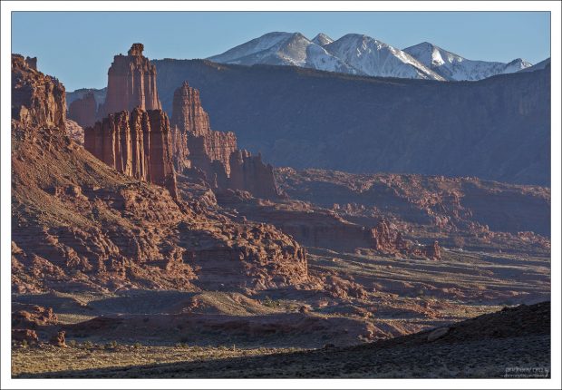 Уникальные геологические формы Fisher Towers.