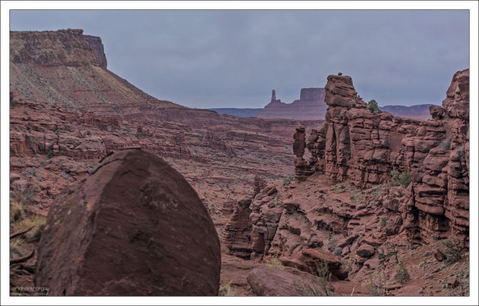 "Внеземной" ландшафт в районе Моаба, Юта.
