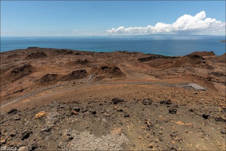 Смотровые площадки по маршруту. С высоты кажется будто это обычная дорожка, но на самом деле - лестница.