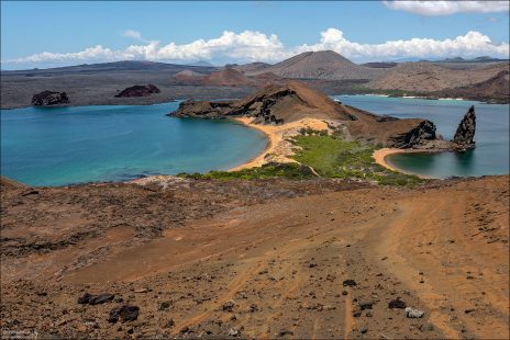 Pinnacle Rock — визитная карточка острова Бартоломе и один из самых известных природных символов Галапагосов.