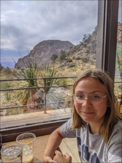 В ресторане Chisos Mountains Lodge Restaurant в центре Биг Бенда.