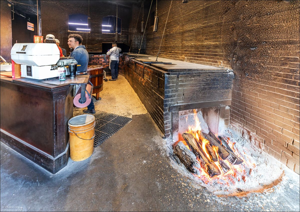 Мясо Техаса: где поесть лучшее барбекю (Февраль 2026)