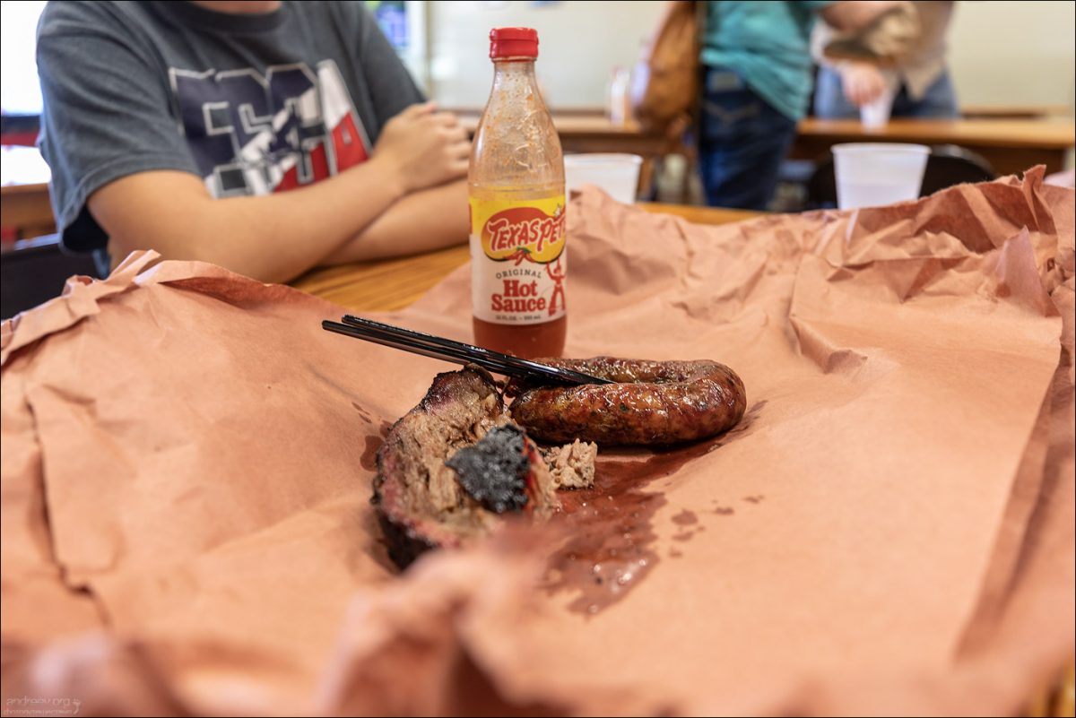 Мясо Техаса: где поесть лучшее барбекю (Февраль 2026)